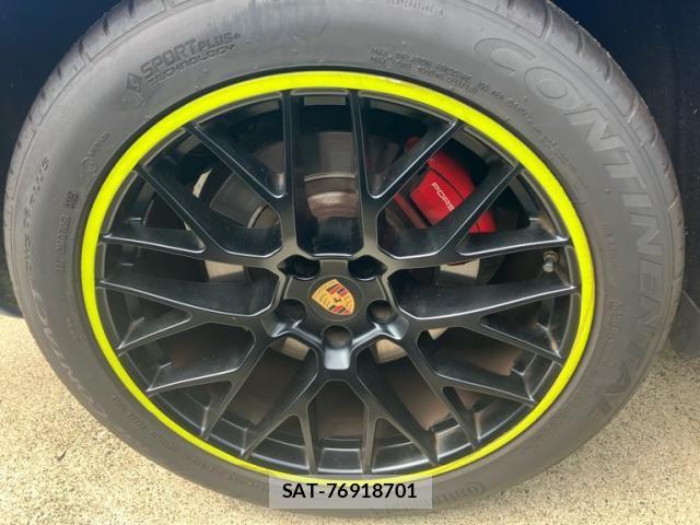 Porsche MACAN 2018-03 8526582-7
