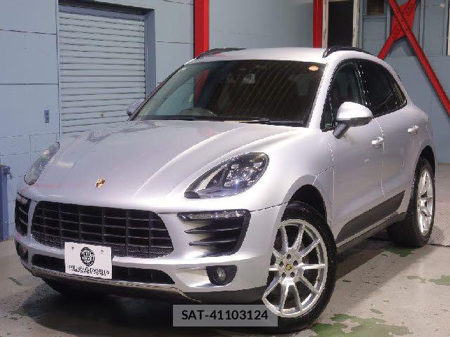 Porsche MACAN 2016-09 8563182-10
