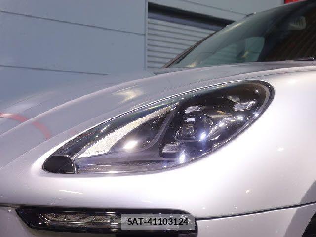 Porsche MACAN 2016-09 8563182-18