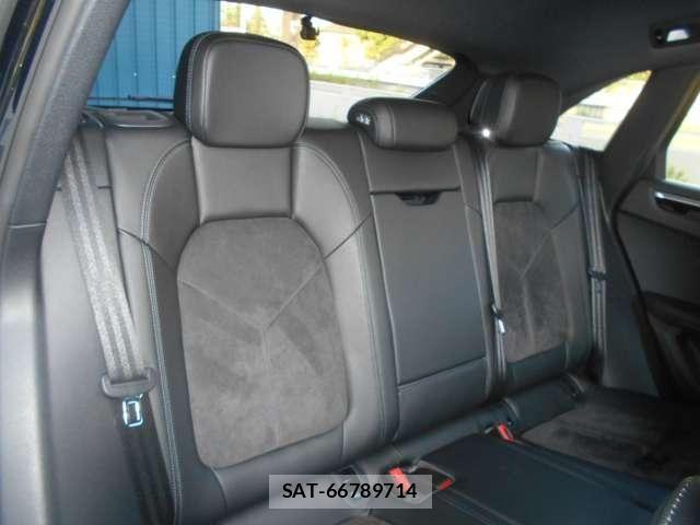 Porsche MACAN 2018-09 8563183-11