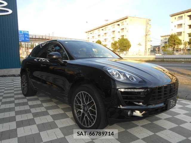 Porsche MACAN 2018-09 8563183-2