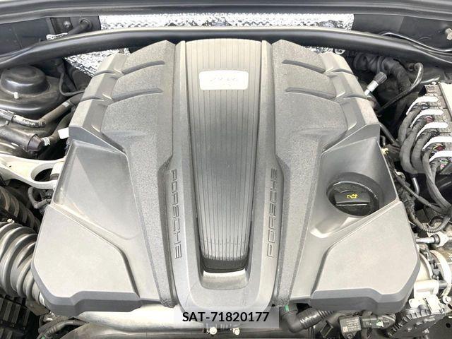 Porsche MACAN 2020-09 8628371-17