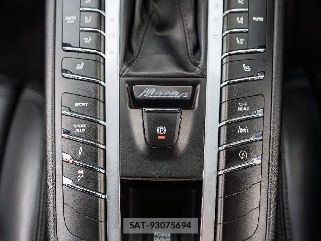 Porsche MACAN 2016-12 8660972-11