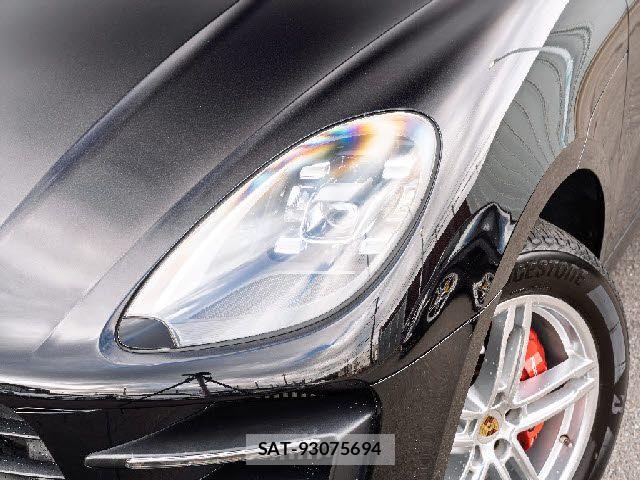 Porsche MACAN 2016-12 8660972-19
