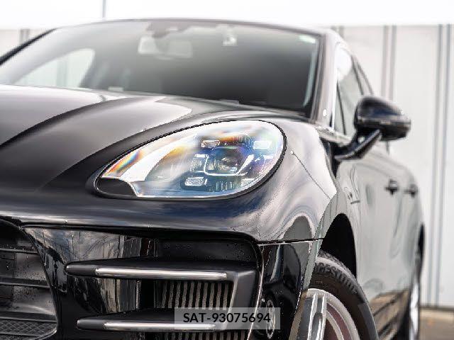 Porsche MACAN 2016-12 8660972-28