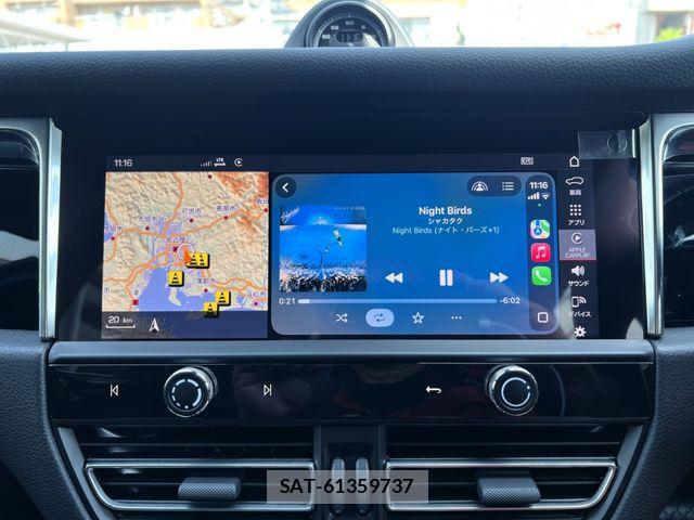 Porsche MACAN 2026-02 8660970-16