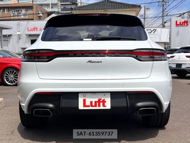 Porsche MACAN 2026-02 8660970-4