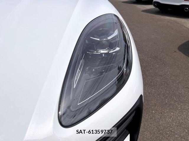 Porsche MACAN 2026-02 8660970-5