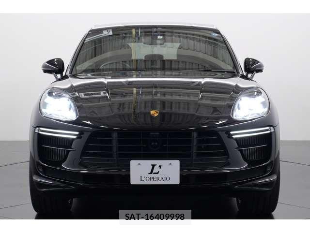 Porsche MACAN 2020-02 8686284-12
