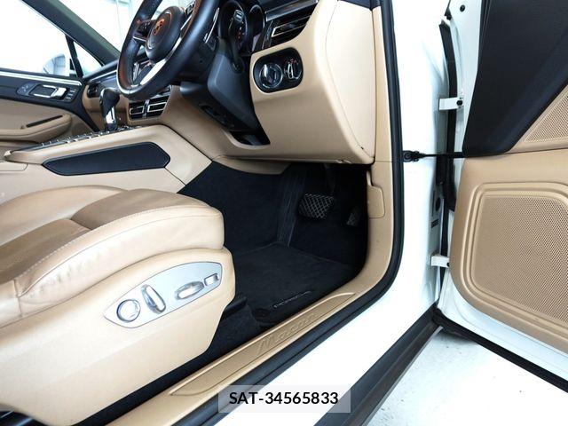 Porsche MACAN 2019-09 8686287-4