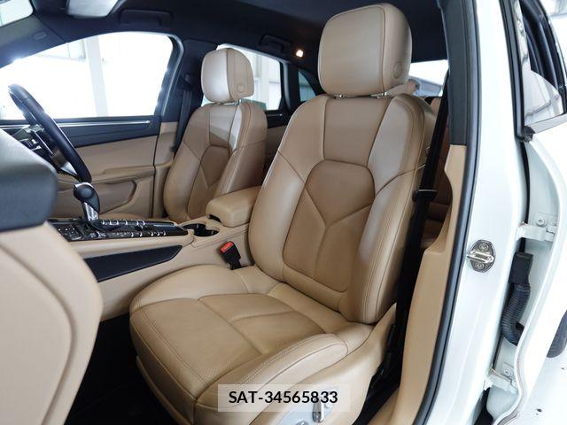 Porsche MACAN 2019-09 8686287-8