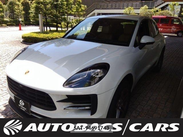 Porsche MACAN 2019-12 8686285-0