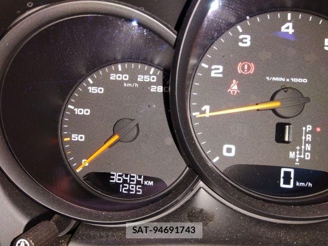 Porsche MACAN 2019-12 8686285-3