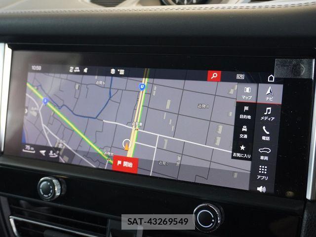 Porsche MACAN 2022-09 8797124-17