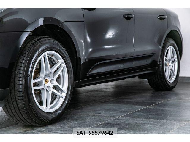 Porsche MACAN 2016-09 8797125-18