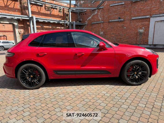 Porsche MACAN 2023-02 8797123-9