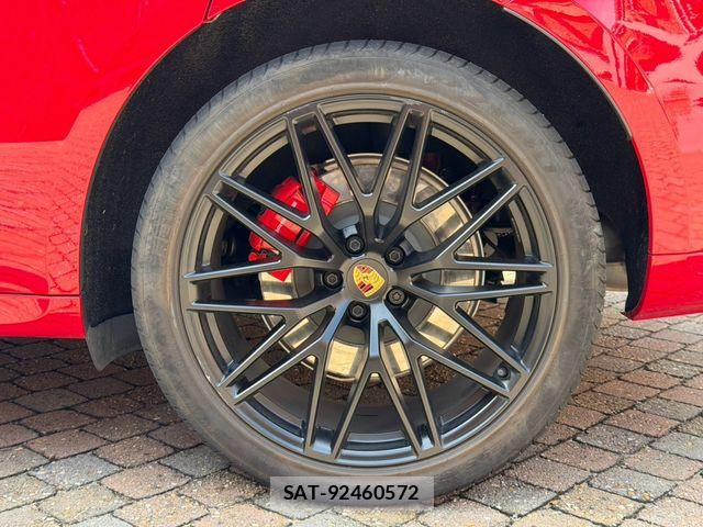 Porsche MACAN 2023-02 8797123-13