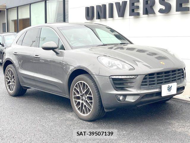 Porsche MACAN 2016-01 8849865-16