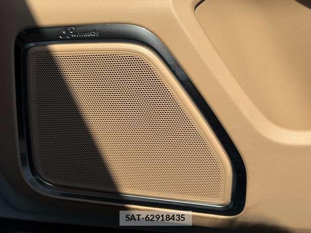 Porsche MACAN 2024-09 8850356-17
