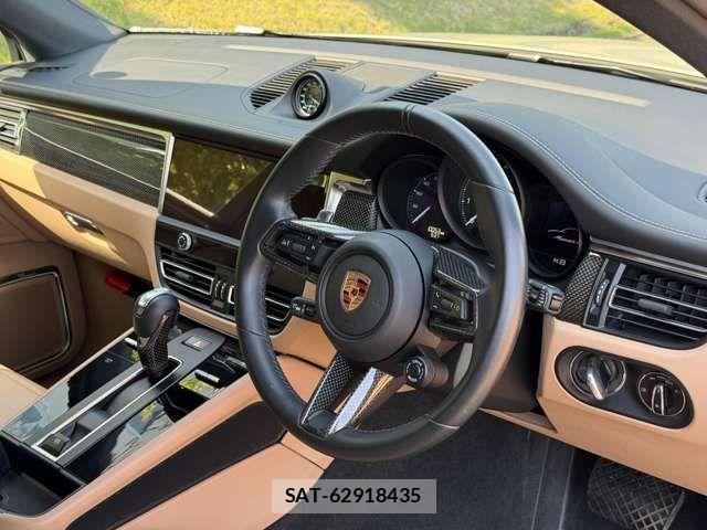 Porsche MACAN 2024-09 8850356-19