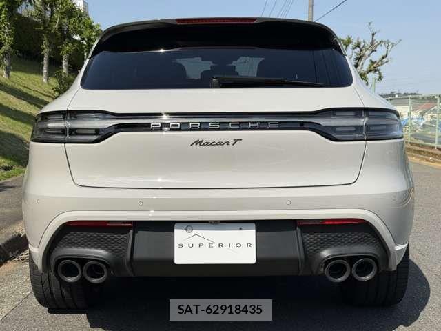 Porsche MACAN 2024-09 8850356-8