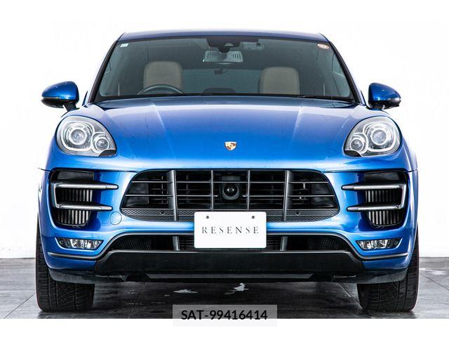Porsche MACAN 2017-09 8850355-9