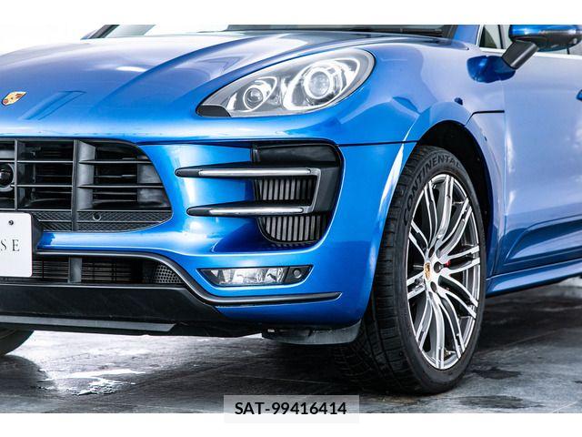 Porsche MACAN 2017-09 8850355-12