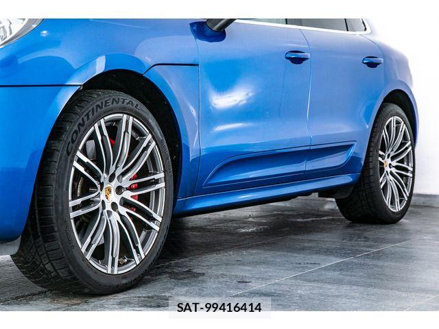 Porsche MACAN 2017-09 8850355-13