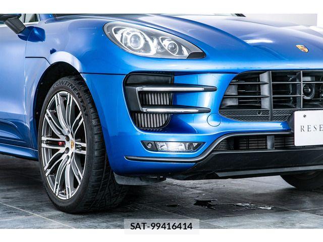 Porsche MACAN 2017-09 8850355-16