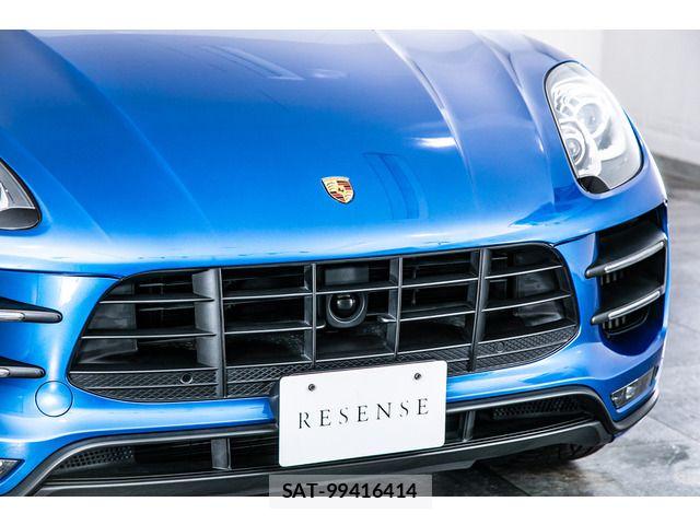 Porsche MACAN 2017-09 8850355-18