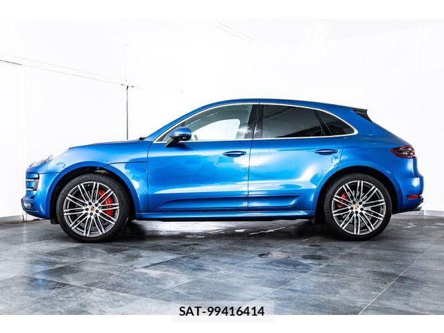 Porsche MACAN 2017-09 8850355-5