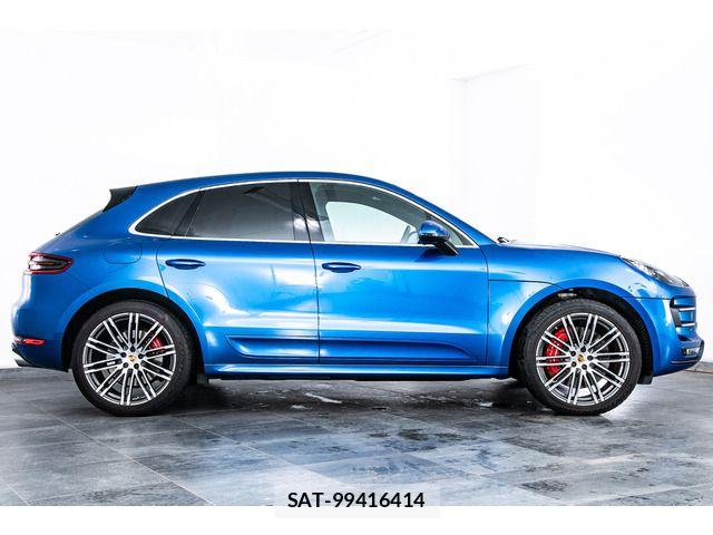 Porsche MACAN 2017-09 8850355-8