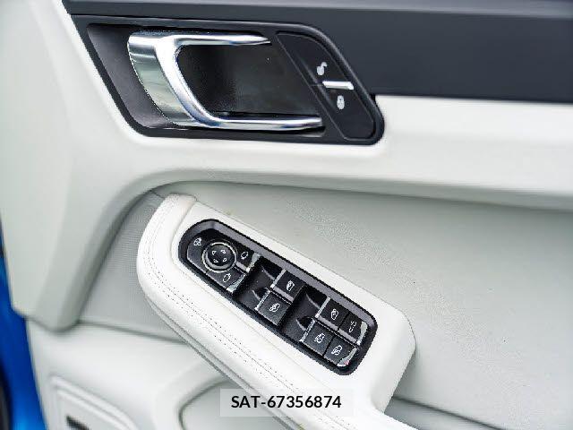 Porsche MACAN 2015-08 8881564-16