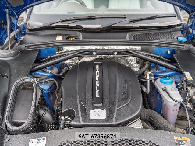 Porsche MACAN 2015-08 8881564-5