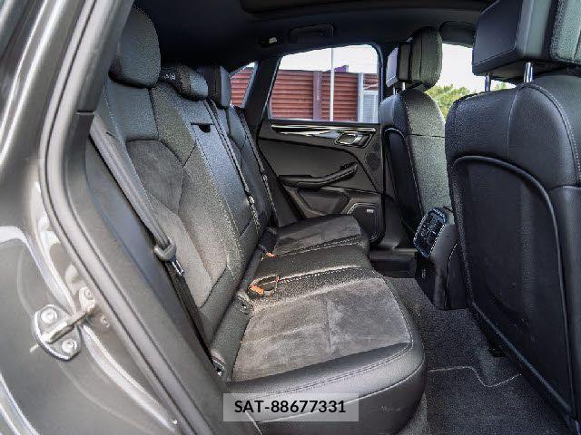 Porsche MACAN 2019-02 8881563-13