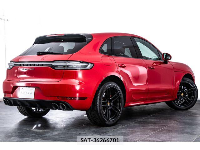 Porsche MACAN 2021-02 8881560-12