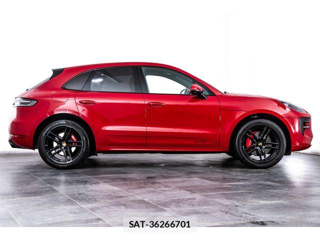 Porsche MACAN 2021-02 8881560-13