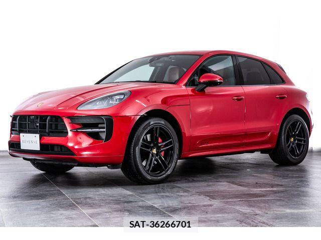 Porsche MACAN 2021-02 8881560-6