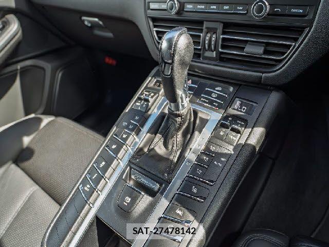 Porsche MACAN 2019-07 8881561-16