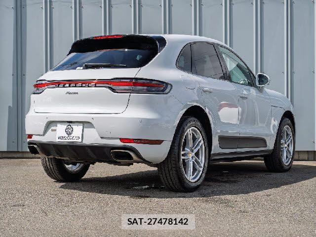 Porsche MACAN 2019-07 8881561-4