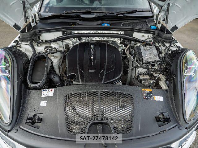 Porsche MACAN 2019-07 8881561-5