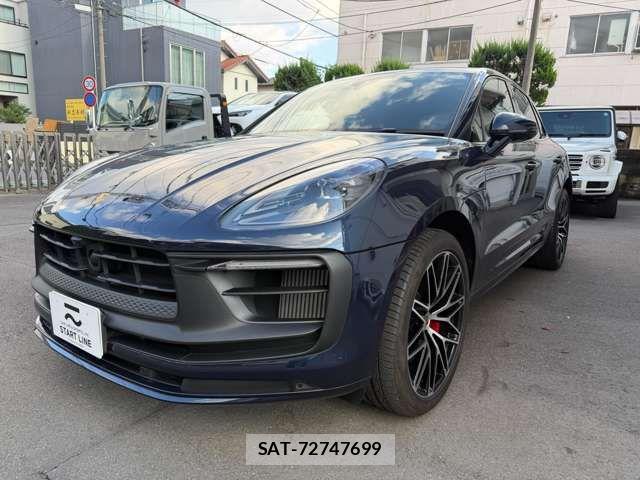 Porsche MACAN 2022-03 8881559-2