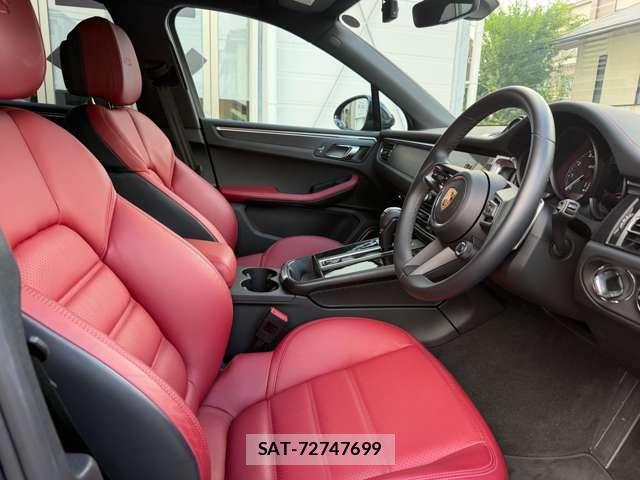 Porsche MACAN 2022-03 8881559-6