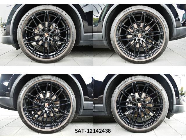 Porsche MACAN 2025-03 6614155-11