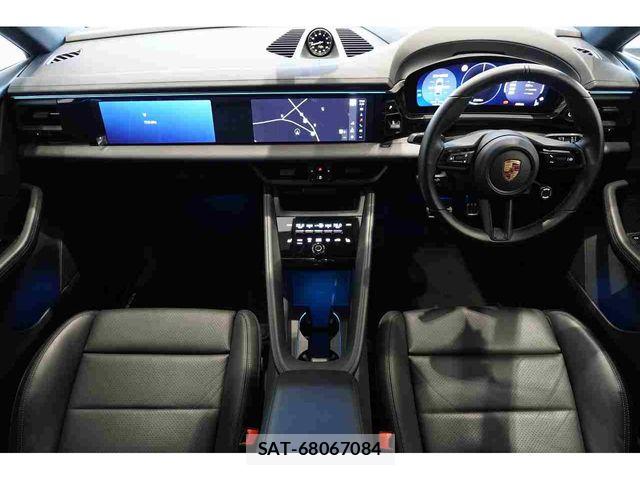 Porsche MACAN 2025-02 8781621-10