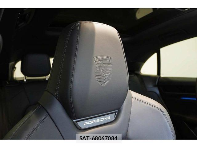 Porsche MACAN 2025-02 8781621-17