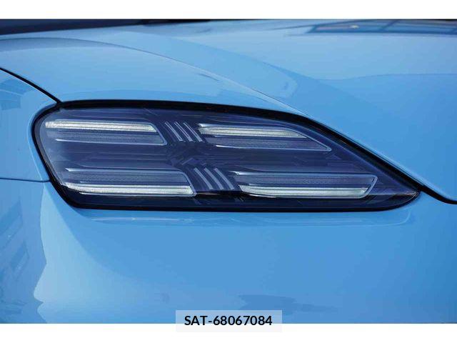 Porsche MACAN 2025-02 8781621-1