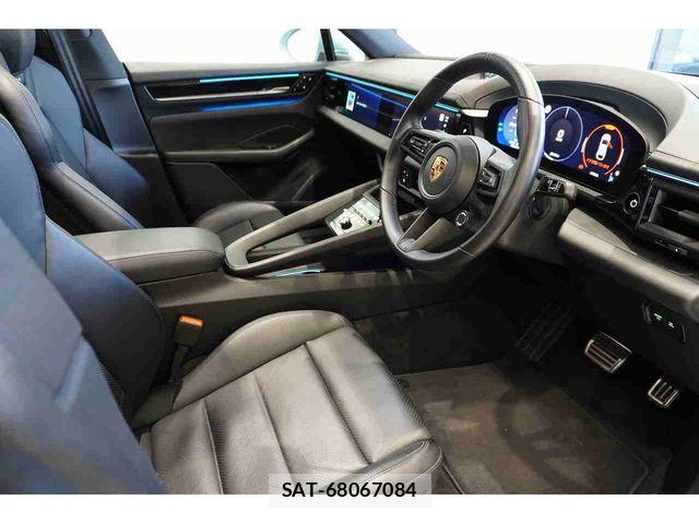 Porsche MACAN 2025-02 8781621-20