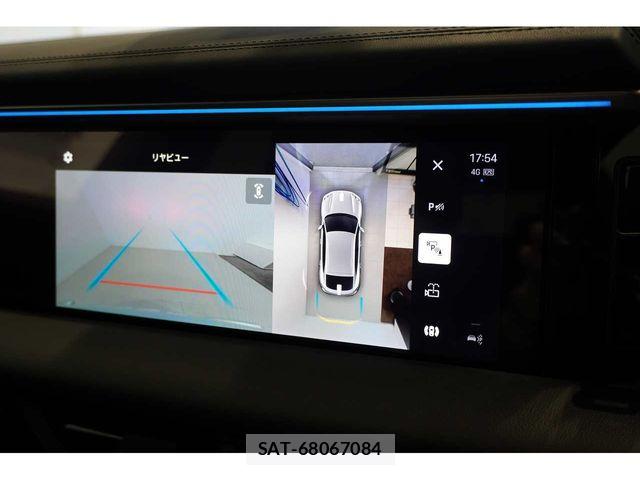 Porsche MACAN 2025-02 8781621-25