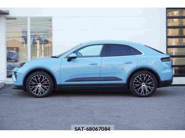 Porsche MACAN 2025-02 8781621-8